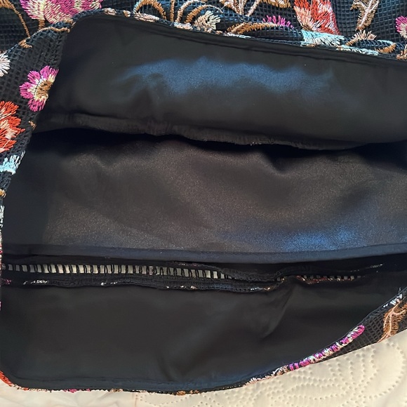 White House Black Market Floral Embroidered Dress - Picture 10 of 13